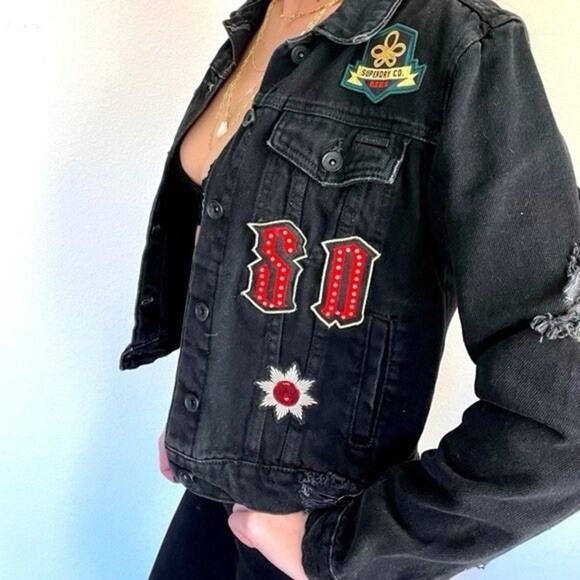 SUPERDRY Jacket NWT Women Size 8 Trucker Jean Patches Denim Black - Picture 2 of 13